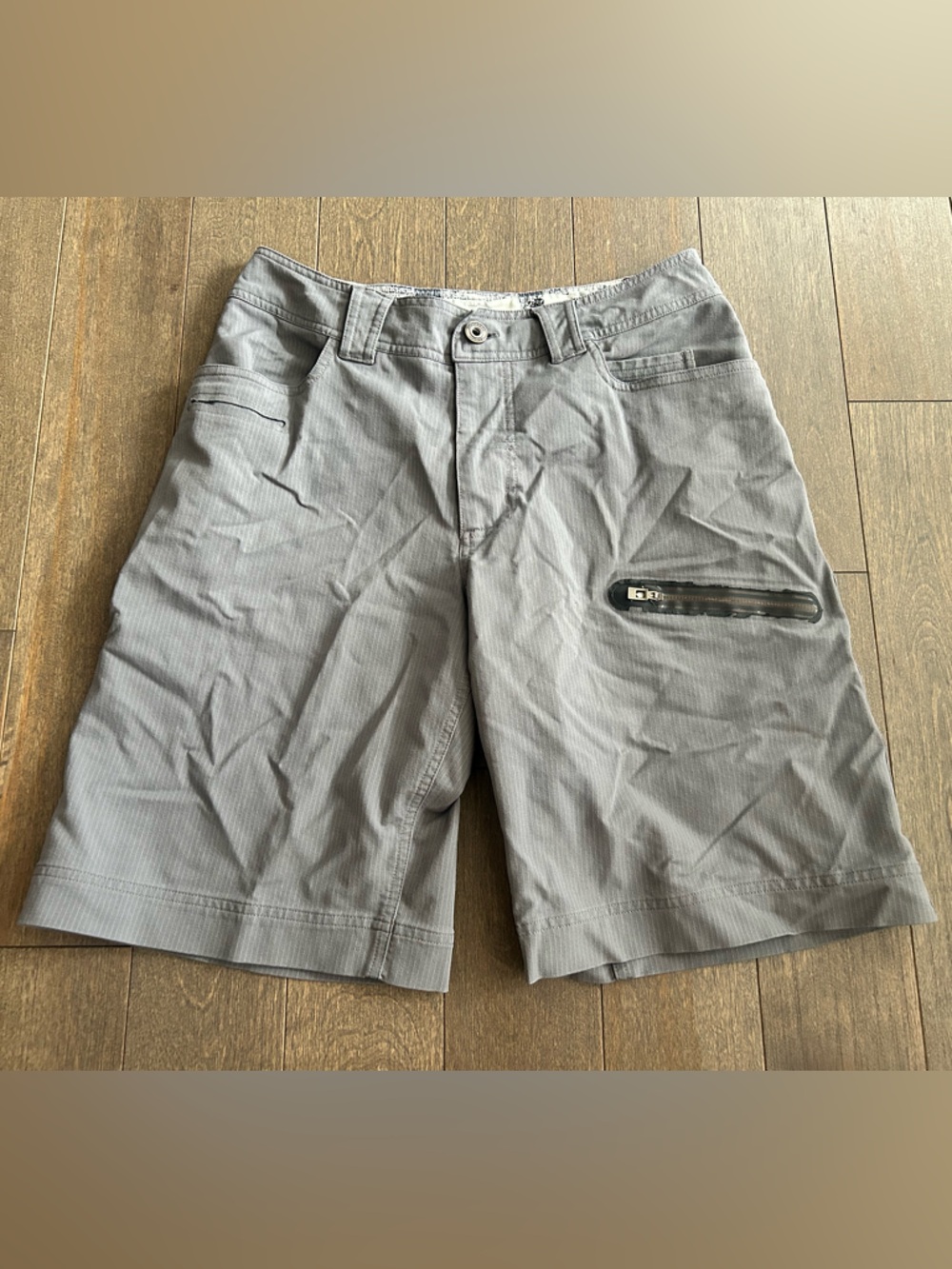 Men's lululemon Performance hybrid Shorts size 32‎